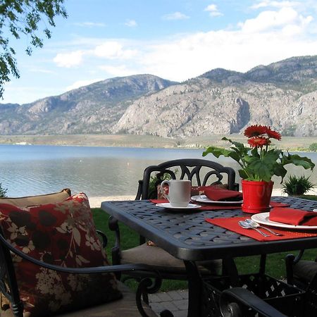 Desert Surfside Waterfront Accommodations Osoyoos Exterior foto